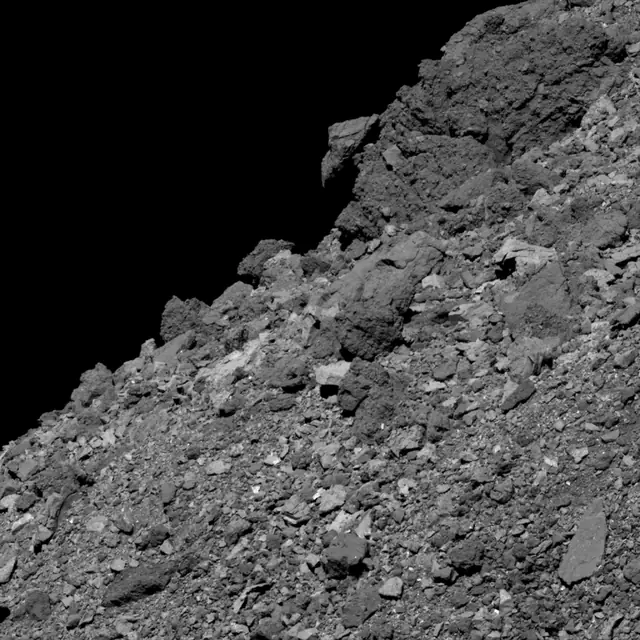 Photograph of 101955 Bennu, an Apollo near-Earth asteroid.